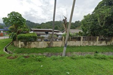 Empty Land in Jln Sg Tua