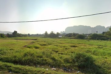 Empty Land in Jln Sg Tua