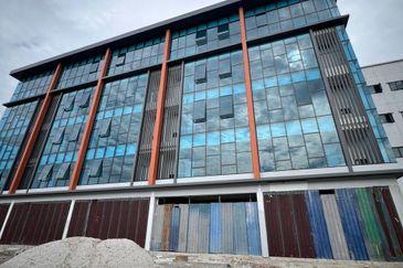 Taman Sri Batu Caves