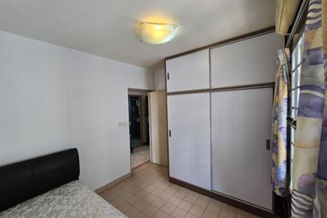 Perdana Exclusive Condominium