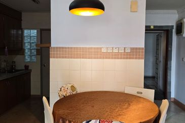 Perdana Exclusive Condominium