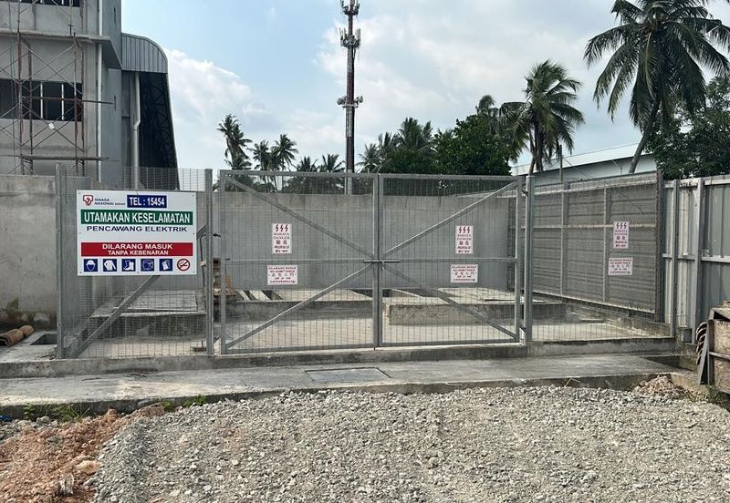 Taman Platinum Rawang Selangor 3 Storey Semi D Factory For Sale