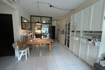 AMARA Service Residences