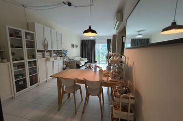 AMARA Service Residences