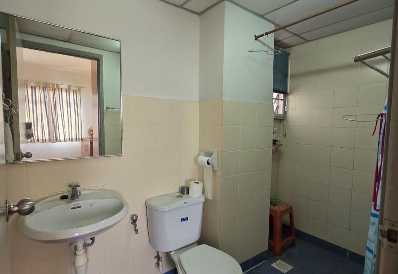 Perdana Exclusive Condominium