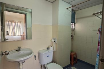 Perdana Exclusive Condominium