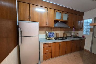 Perdana Exclusive Condominium