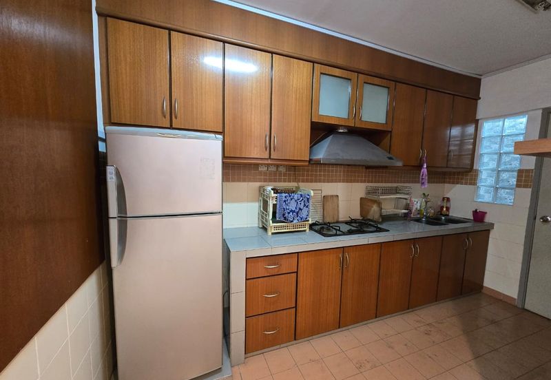 Perdana Exclusive Condominium