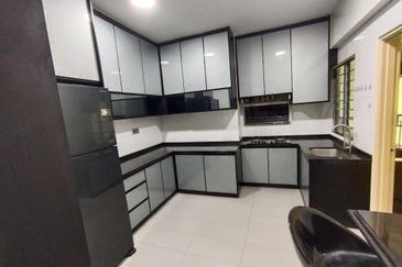 Rivercity Condominium