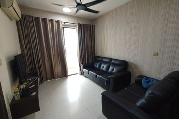 Rivercity Condominium