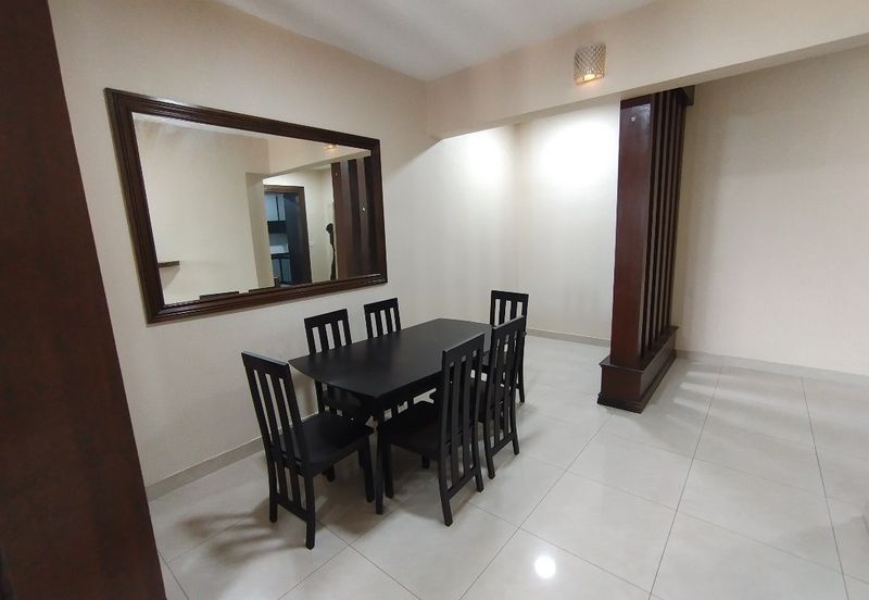 Rivercity Condominium