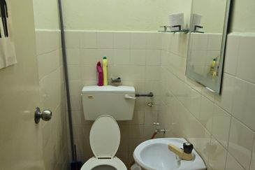 Medan Putra Business Centre