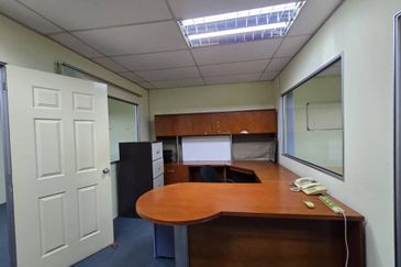 Medan Putra Business Centre