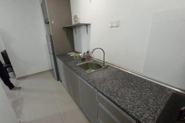 Rivercity Condominium