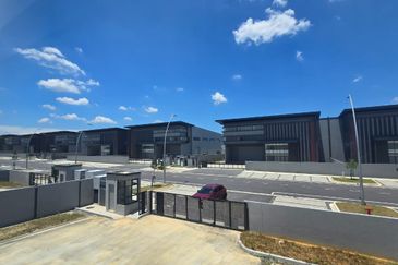 Elmina Business Park