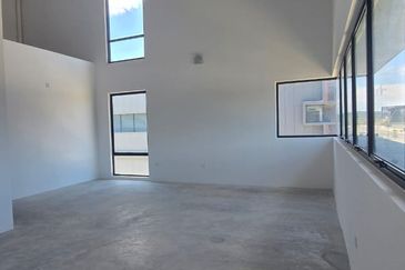 Elmina Business Park