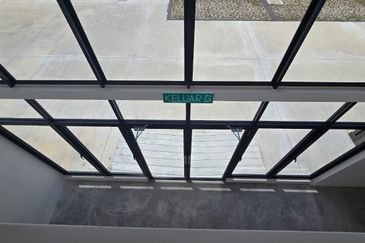 Elmina Business Park