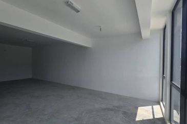 Elmina Business Park