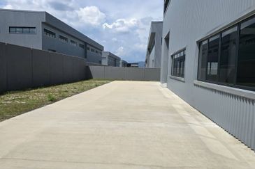 Elmina Business Park