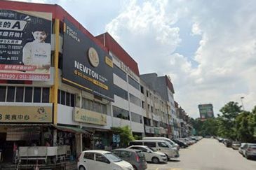 Taman Daya Shop Apartment