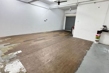 D Square @ Bandar Damai Perdana