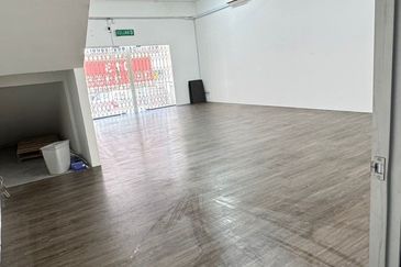 D Square @ Bandar Damai Perdana