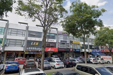 Medan Niaga Tasik Damai