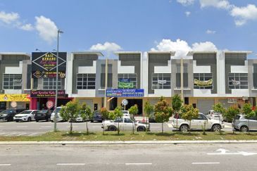2 Storey Shoplot @ Tmn Velox, Rawang for Sale !
