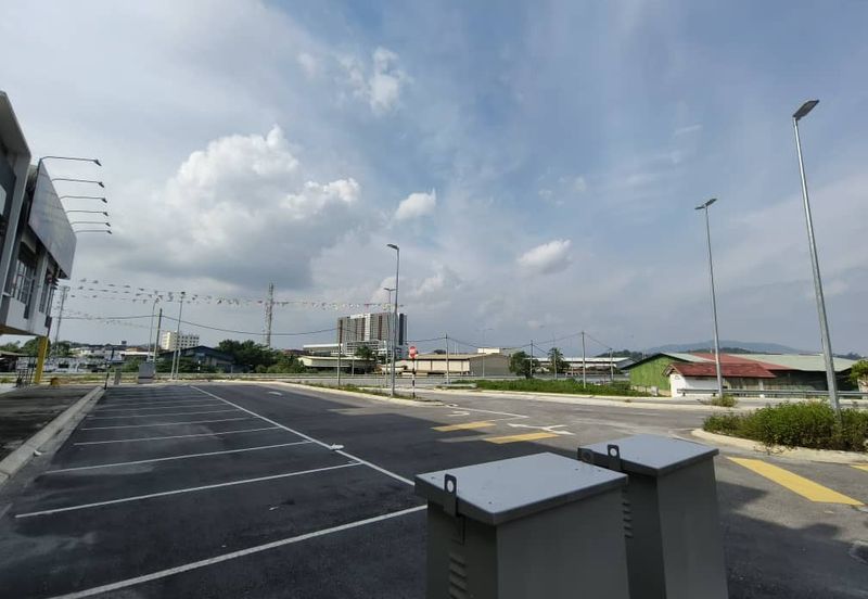 2 Storey Shoplot @ Tmn Velox, Rawang for Sale !