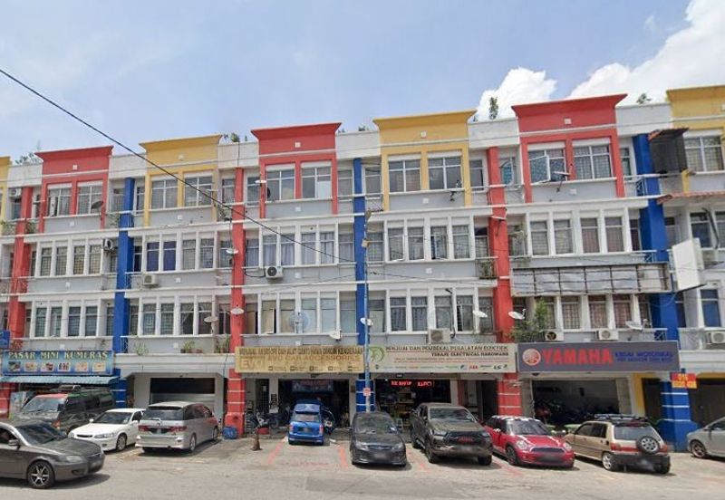Batu Caves Centre Point