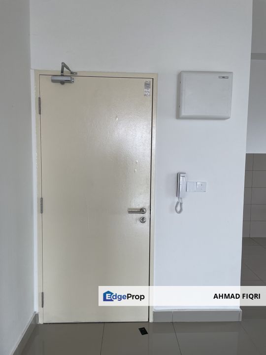 Anggun Lumayan 3 Parkings View Tasik Permaisuri Facing Morning Sun Top Floor High Ceiling, Kuala Lumpur, Cheras