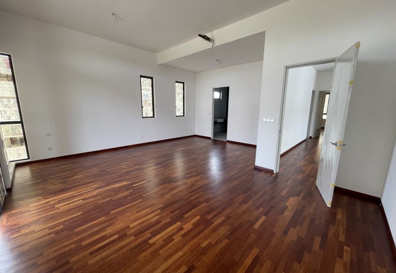 Serambi Villa Setia Alam Sari