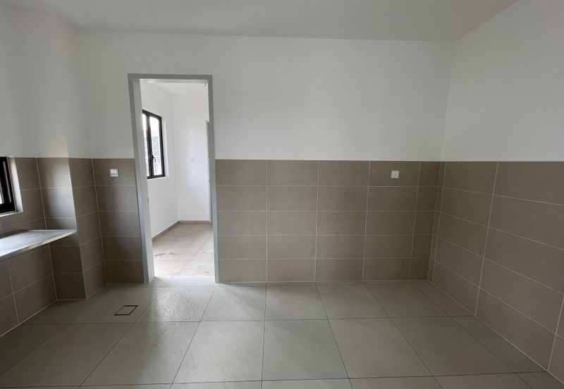 Serambi Villa Setia Alam Sari