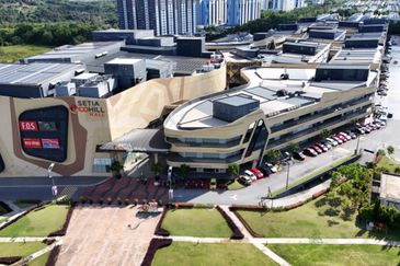 Ecohill Walk Mall, Setia Ecohill