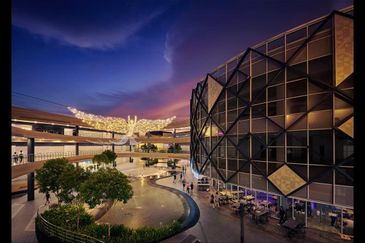 Ecohill Walk Mall, Setia Ecohill