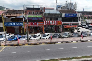 Shoplot 2 Storeys Intermediate at Jalan Jujur Bandar Tun Razak Cheras