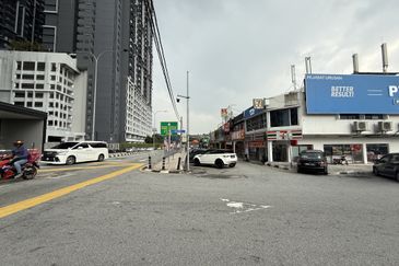Shoplot 2 Storeys Intermediate at Jalan Jujur Bandar Tun Razak Cheras