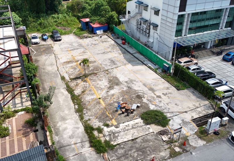 Prime Commercial Land for Rent at Ampang Utama Facing Mainroad