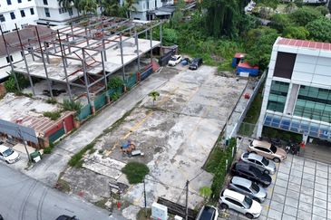 Prime Commercial Land for Rent at Ampang Utama Facing Mainroad