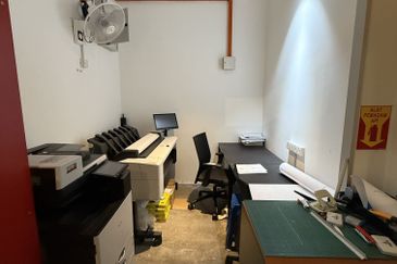 Saville @ Melawati Service Residence