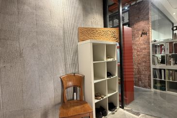 Saville @ Melawati Service Residence