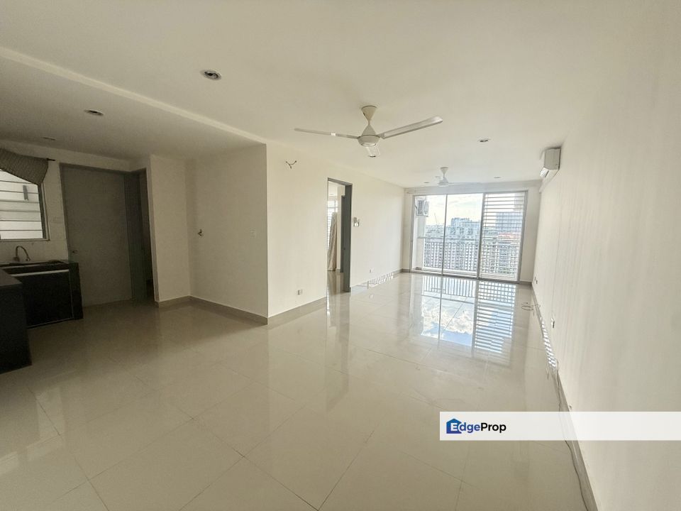 Suasana Lumayan Condominium 1142sf Facing Tasik Mid Floor , Kuala Lumpur, Cheras
