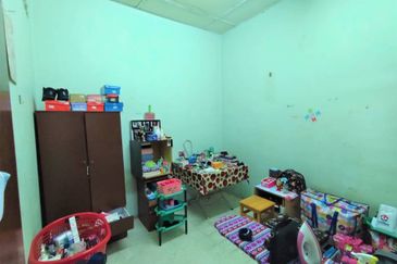 Single Storey Terrace, Taman Bunga Raya, Klang nea