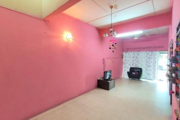 Single Storey Terrace, Taman Bunga Raya, Klang nea