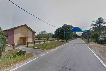 [GERAN INDIVIDU  CORNER] Tanah Banglo Bkt Bangkong Sungai Pelek Sepang