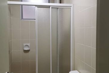 Villa Residence @ Goodview Heights