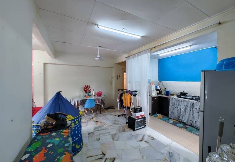 Astana Alam Apartment