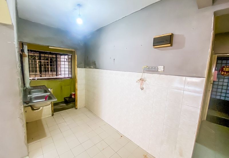 Apartment Indah, Damansara Damai