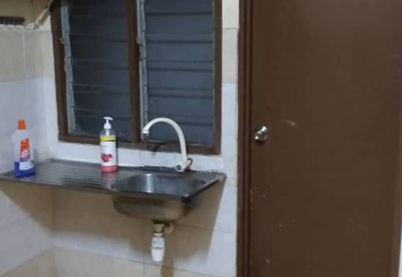 Pangsapuri Seri Perantau