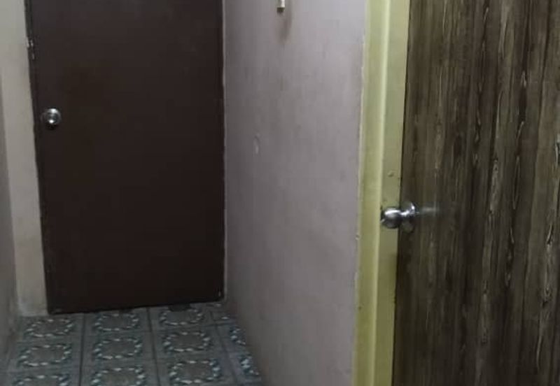 Pangsapuri Seri Perantau